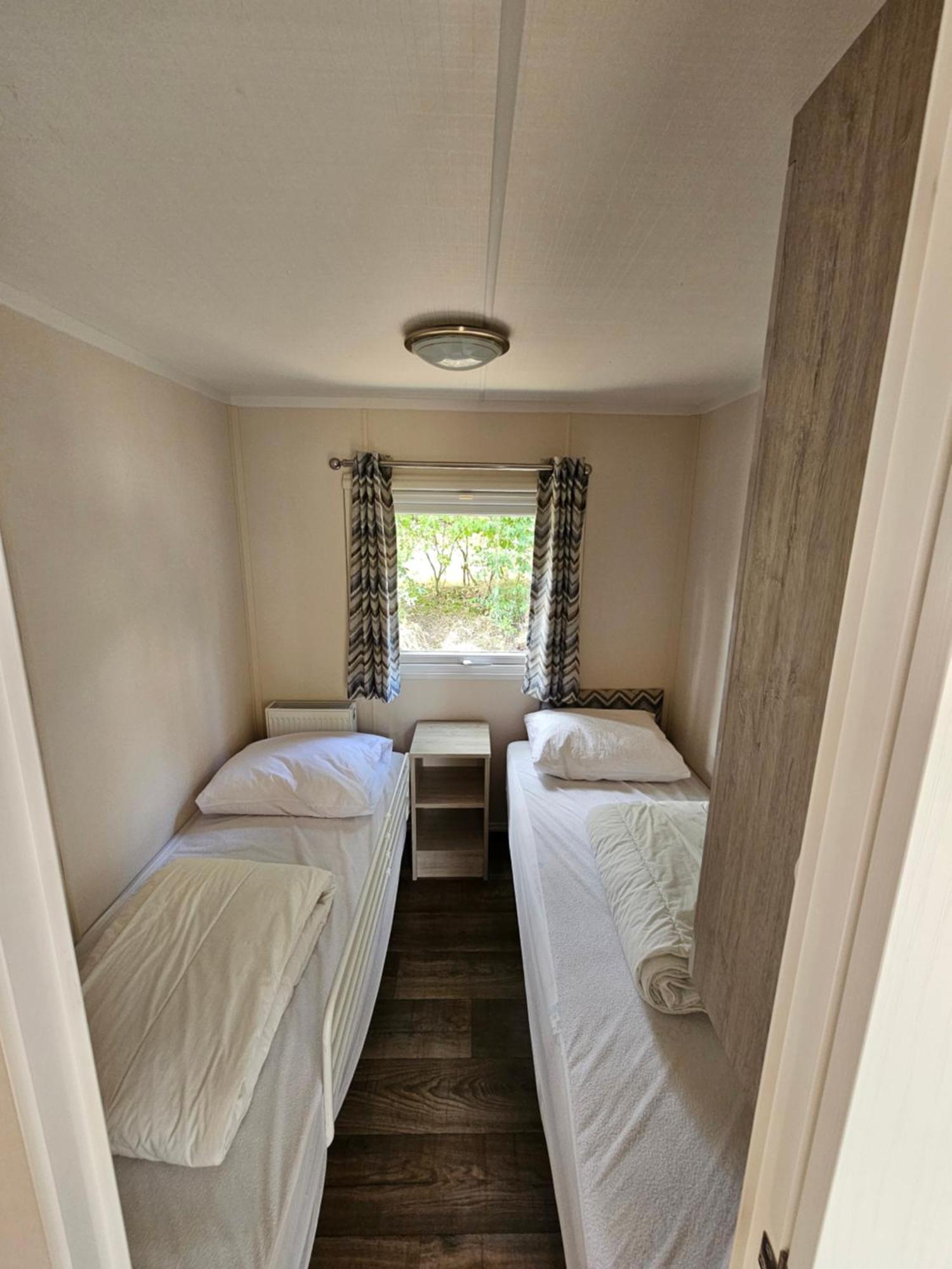 Luxe 4 Persoons Chalet Op 5 Sterren Camping 랄트 외부 사진