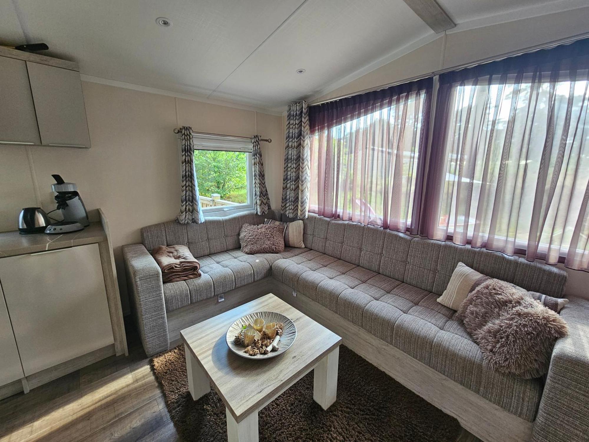 Luxe 4 Persoons Chalet Op 5 Sterren Camping 랄트 외부 사진